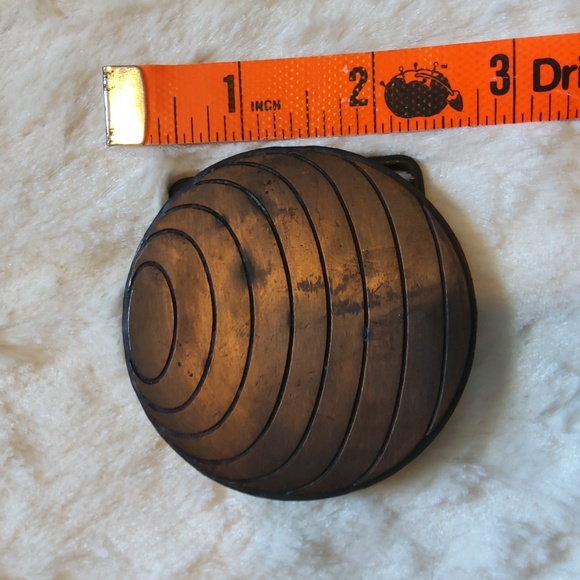 One-of-a-Kind Coca-Cola Globe Brass Belt buckle 1985 - Picture 7 of 7